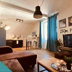 Under Roof Apartment